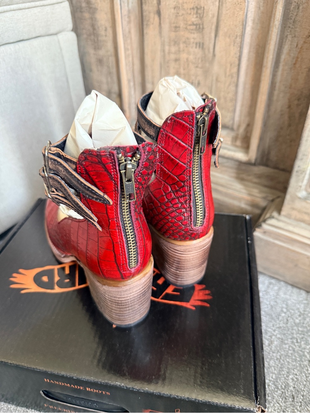 New Freebird Red Croco Randi Size 8 - Picture 3 of 7